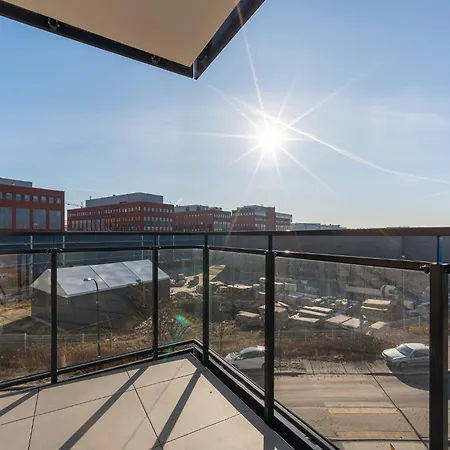 Nowe Apartamenty Warszawa Wiktoryn Tv Smart Wi-Fi Exterior photo